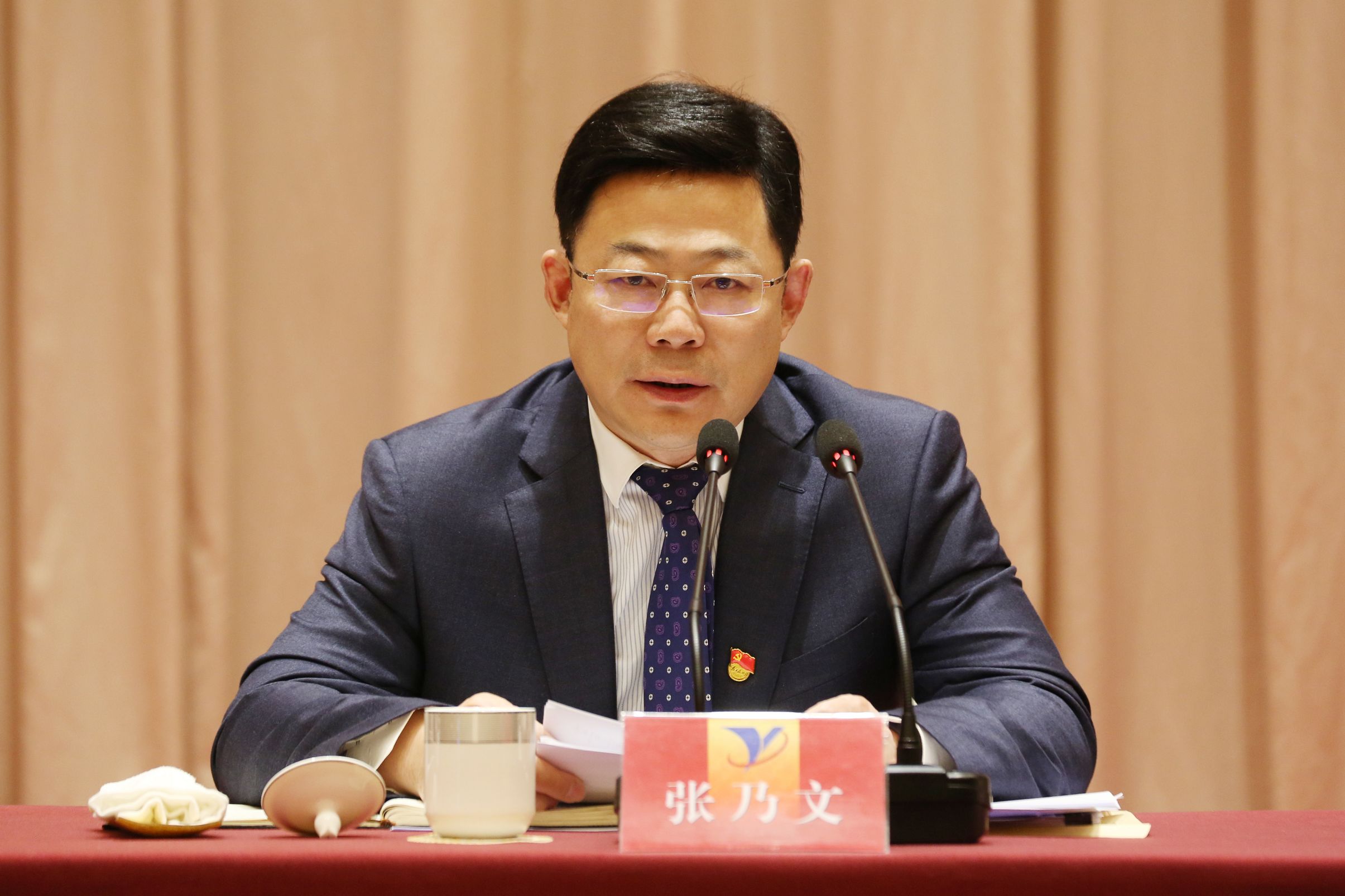 20220210214504_3ents3ct26 股份公司2021年度工作会议 1_眸目压缩.jpg