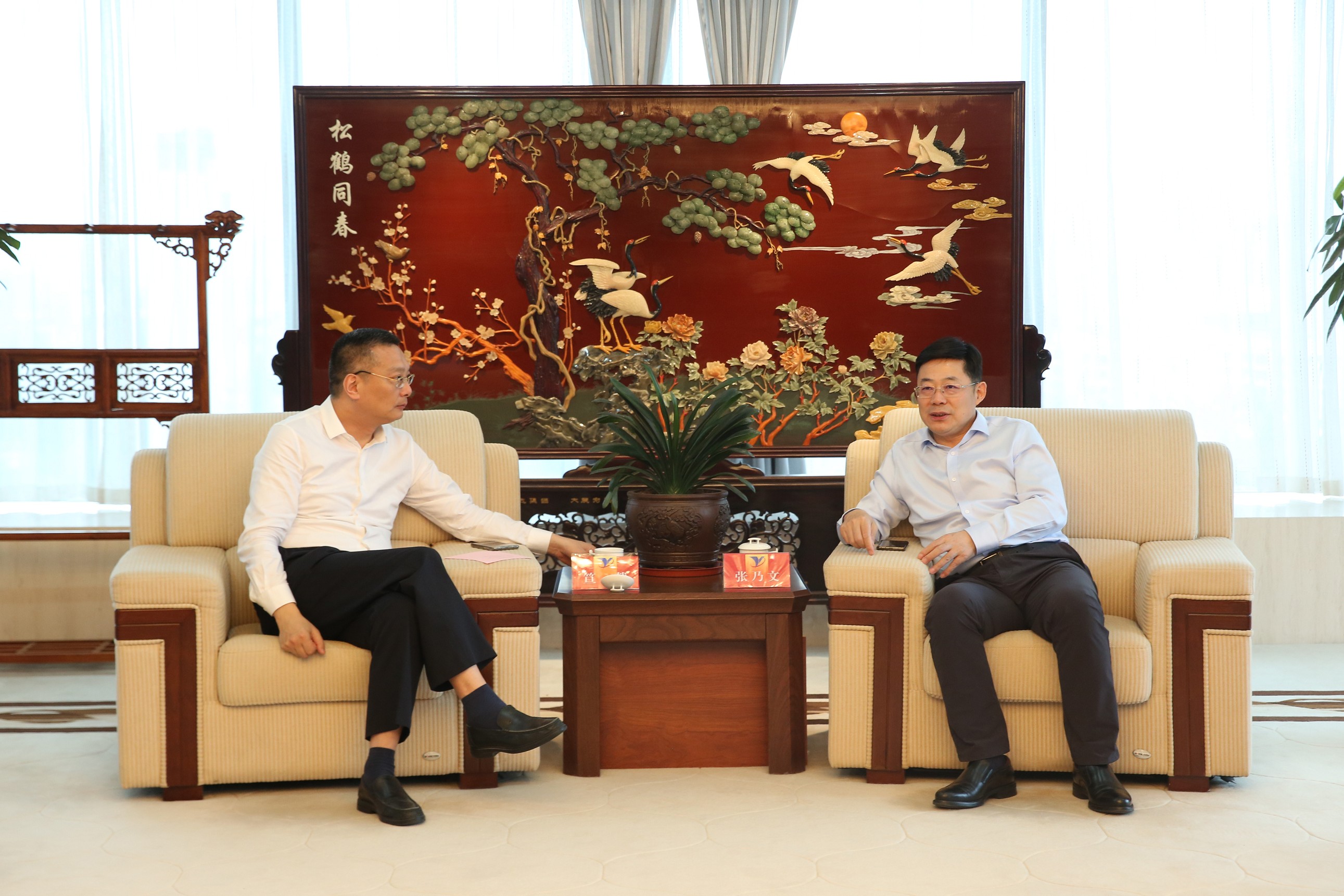 20220519212631_bmwv3ahbqi 微信图片_20220519181148_眸目压缩.jpg