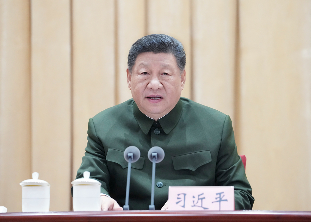 ??4月8日上午，全军高级干部培训班在国防大学开班。中共中央总书记、国度主席、中央军委主席习近平出席开班式并颁发沉要讲话。